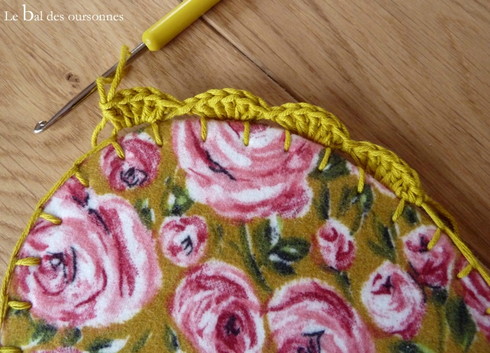 100 Blog Cadre tissu bordure crochet