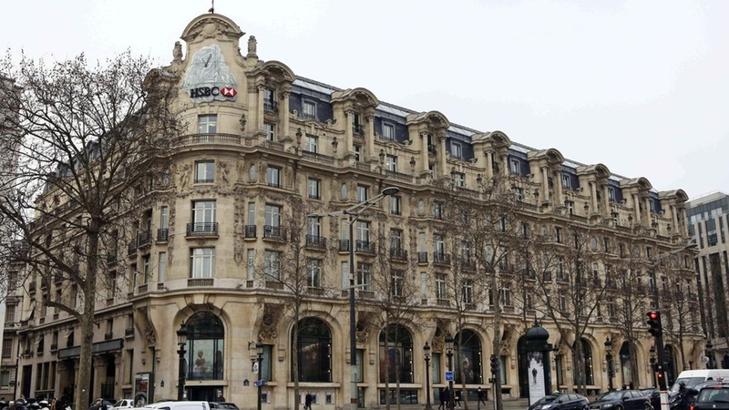103 Champs-Elysées
