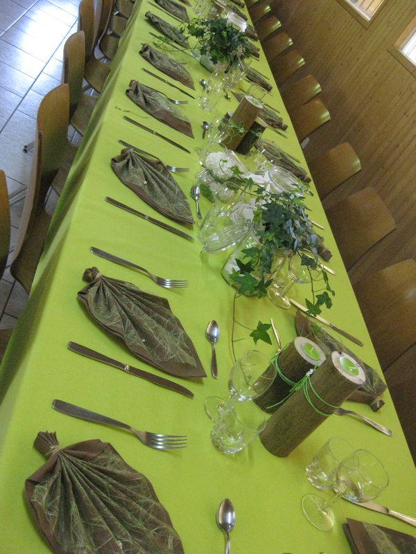 Déco de table : vert et brun - minou ptit bout d'ficelle