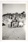 1946_NJ_with_family_santamonicabeach_030_1