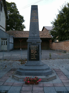 10220__Bouy_Luxembourg