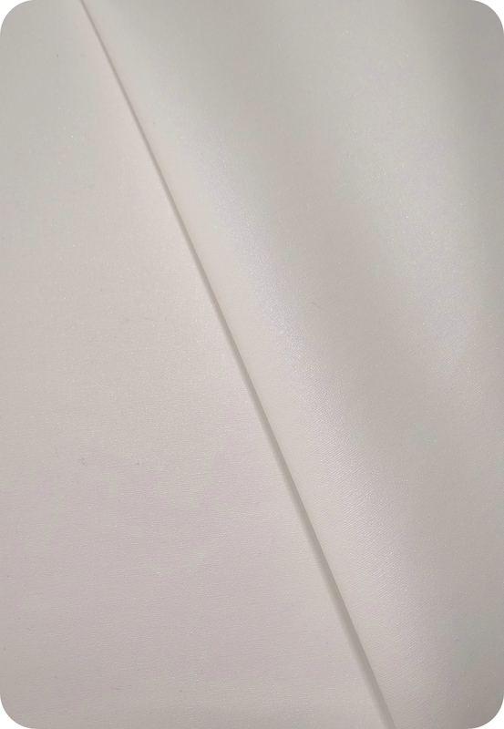 Tissu enduit blanc