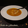 Soupe de potimarron au curcuma et a la coriandre