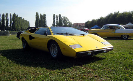 Lamborghini_countach_LP400_de_1976_03