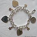 Bracelet sur chaîne plaqué argent ronde 3 coeurs en métal argenté, 4 personnages argent massif 15 mm et 1 poisson évidé en métal