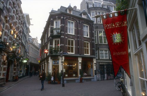 Kawabunga! Aristide et Andromarque bravo les 2 compères!