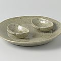 Dish with two 'ear' cups, erbei, jin dynasty, c. 200-399
