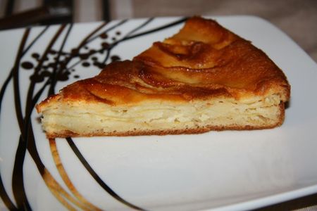 gâteau aux pommes et aux amandes
