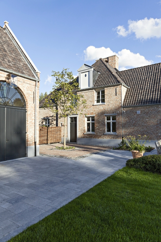bplus-nieuwbouw-klassiek-manoir-Oud-Turnhout-169-1000x1500