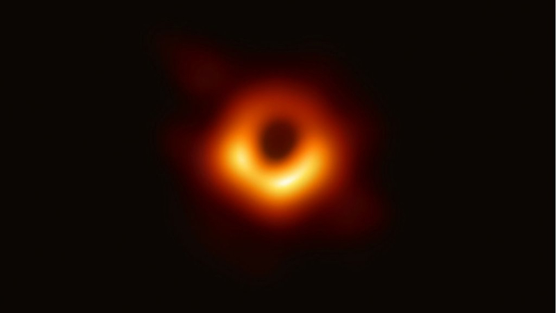 trou_noir_M87 messier