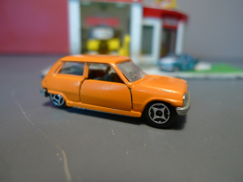 Une collection de Renault 5 de toutes tailles ! Des miniatures vintage,  sauf exception ! - Loulou et Gaga
