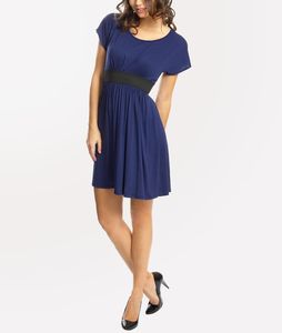 Robe_citadine_bleu_Klein_ceintur_e_noire_zipp_e_dos