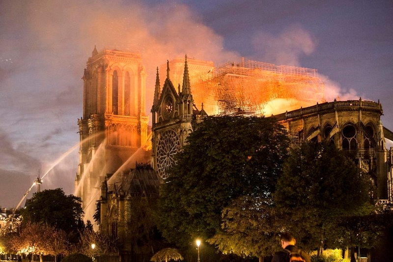 1211901-checknews-prodlibe-2019-0560-incendie-notre-dame