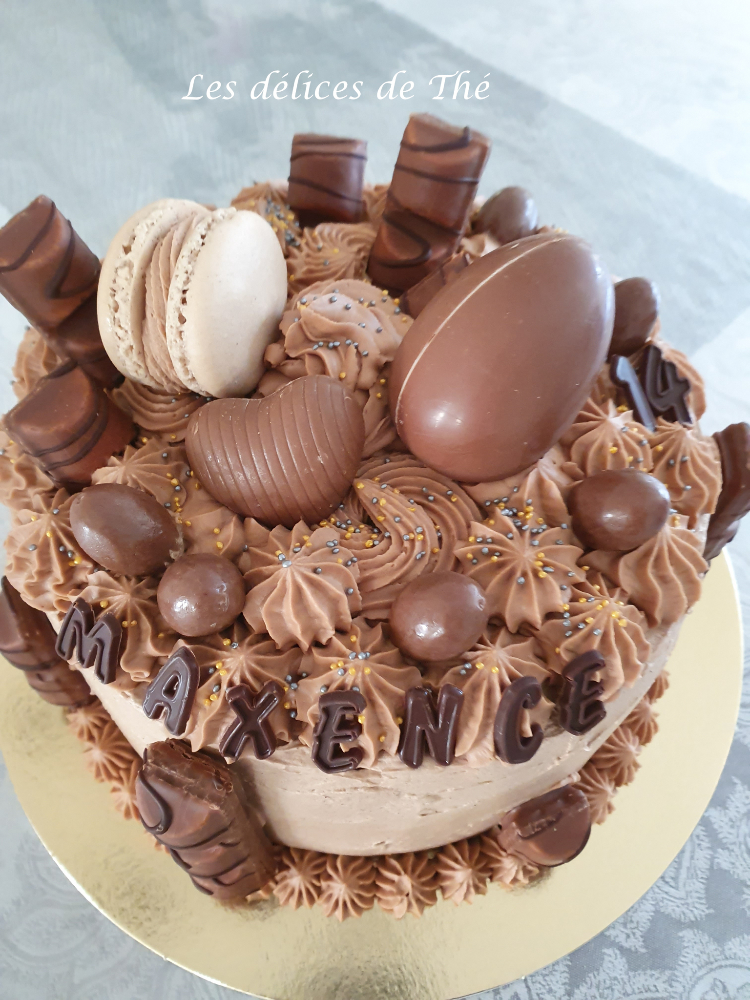 Layer Cake au chocolat – Gâteaux & Délices