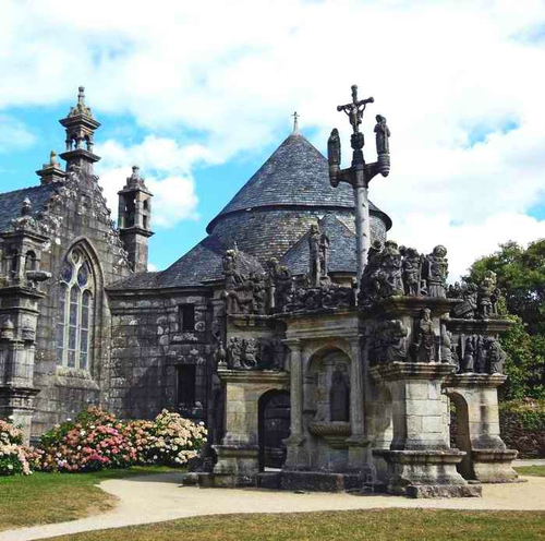 Guimiliau