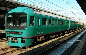 800px-JRE-485-Yamanami