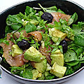 Salade avocat saumon fumé