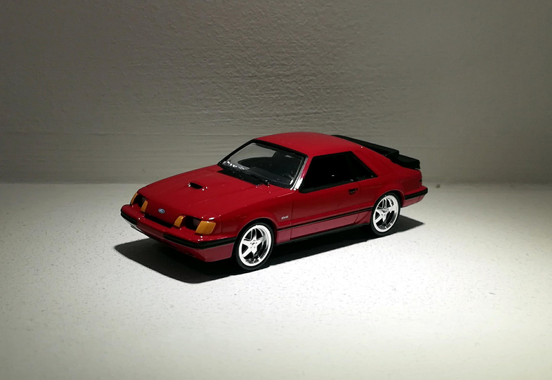 Ford Mustang SVO (Auto World)