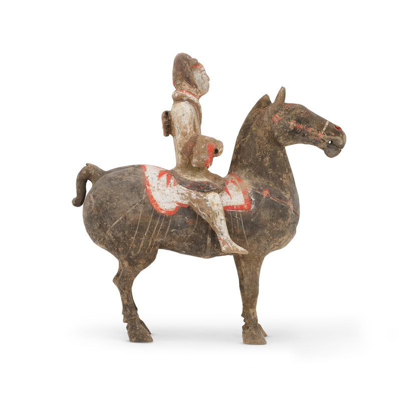 2022_HGK_20845_3102_006(three_painted_pottery_equestrian_figures_han_dynasty114315)