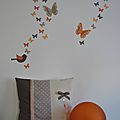 décoration chambre maison papillons oiseaux chocolat orange beige shabby chic coeur pampilles noeud pois