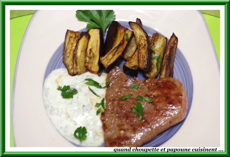 steak de boeuf, frites d'aubergines et sauce au yarout-5471
