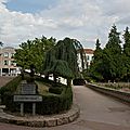 Z-9914 Le jardin public de Saint-Omer en été
