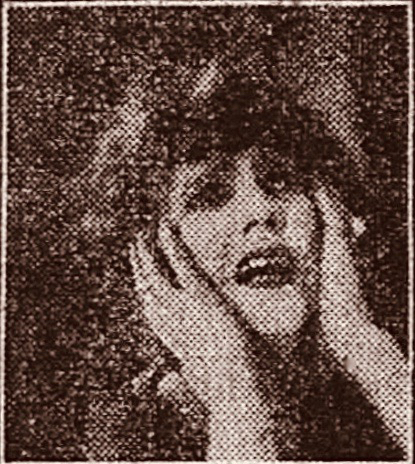 Froufrou-Gina-Guy-du-Fresnay-22sept-1923