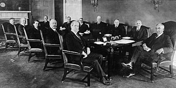1920-le gouvernement Harding